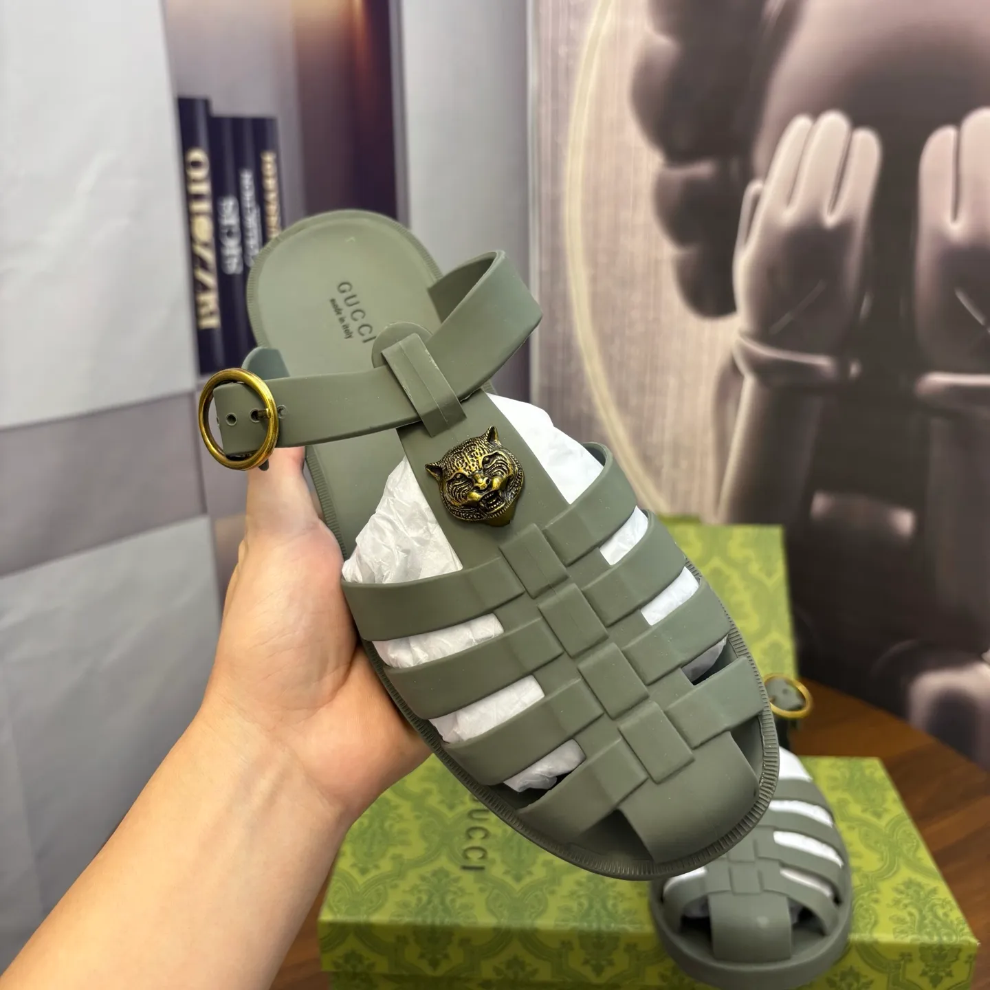 Men's shoes 260💰 [Gucci] Counter quality, top-quality original goods, real photos! Original TPU material, fine workmanship, comfortable; genuine 1:1 replica Size: 38 ~ 46